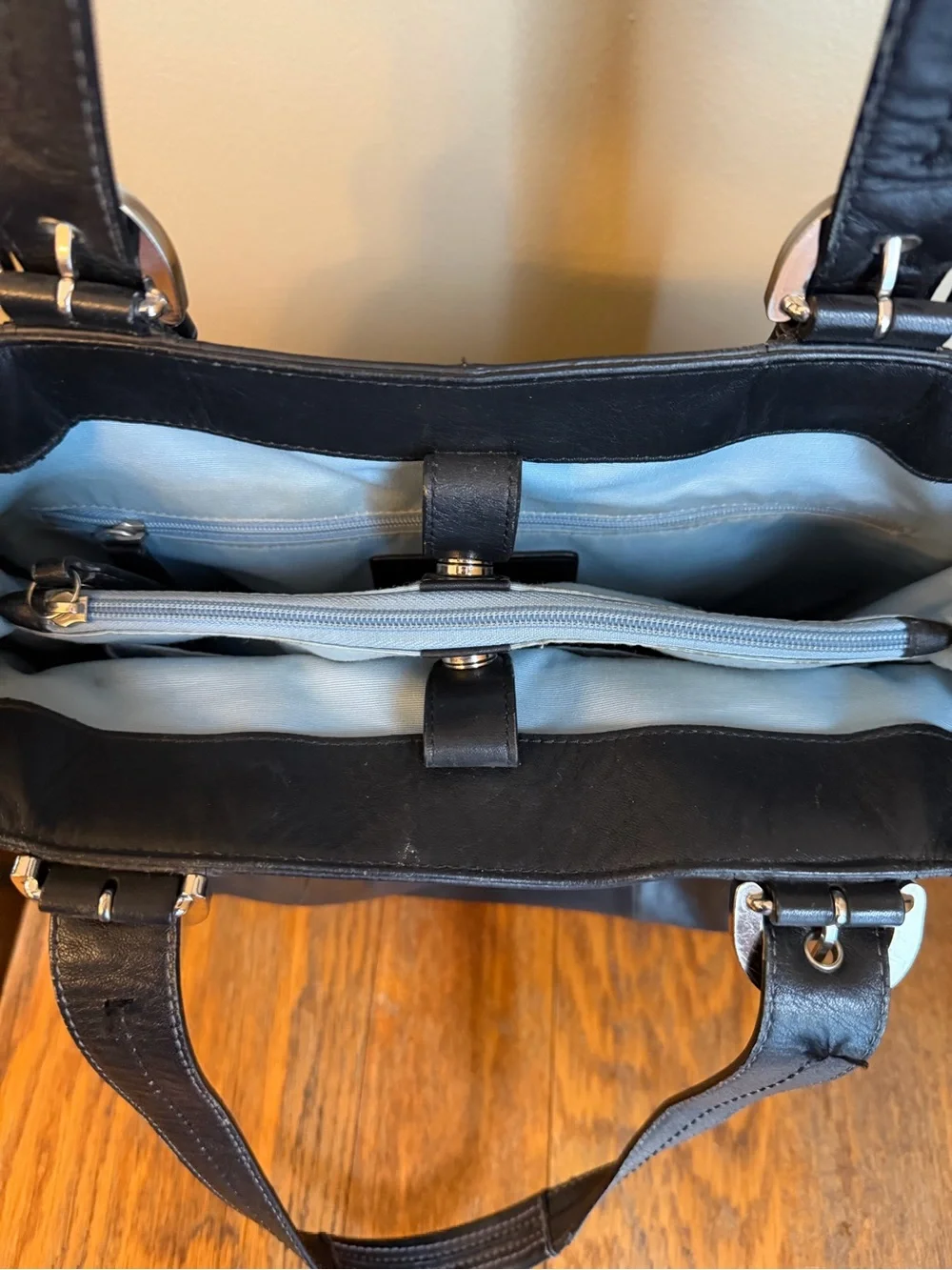 Coach F17216 Soho North South Black Leather Tote Shoulder Bag Blue Liner No Tag